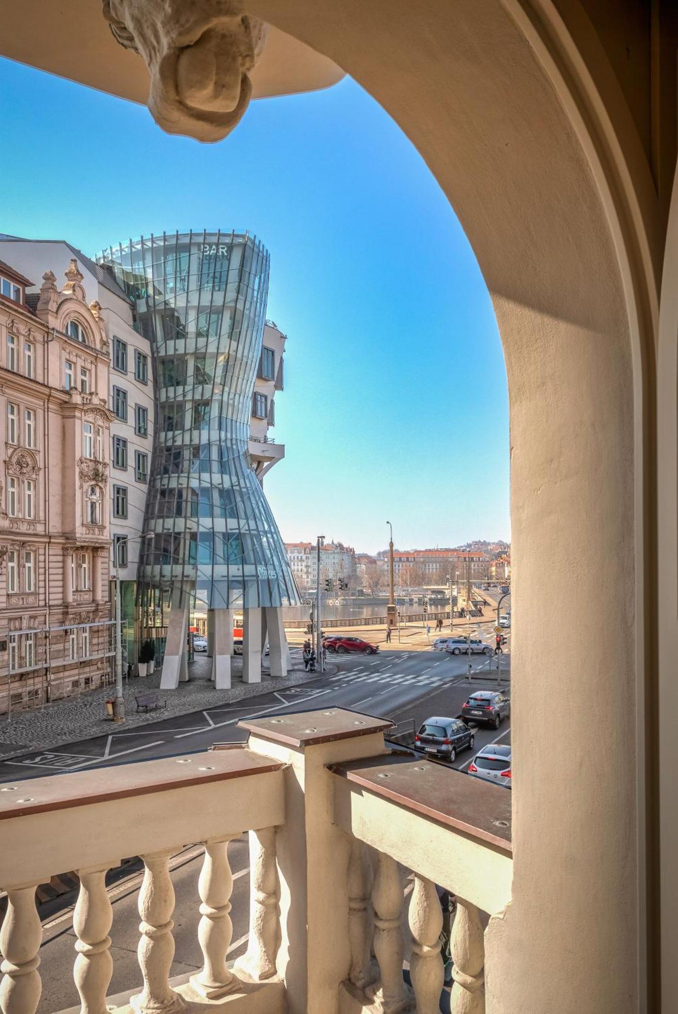 River Dance Suites By Adrez Prague Extérieur photo