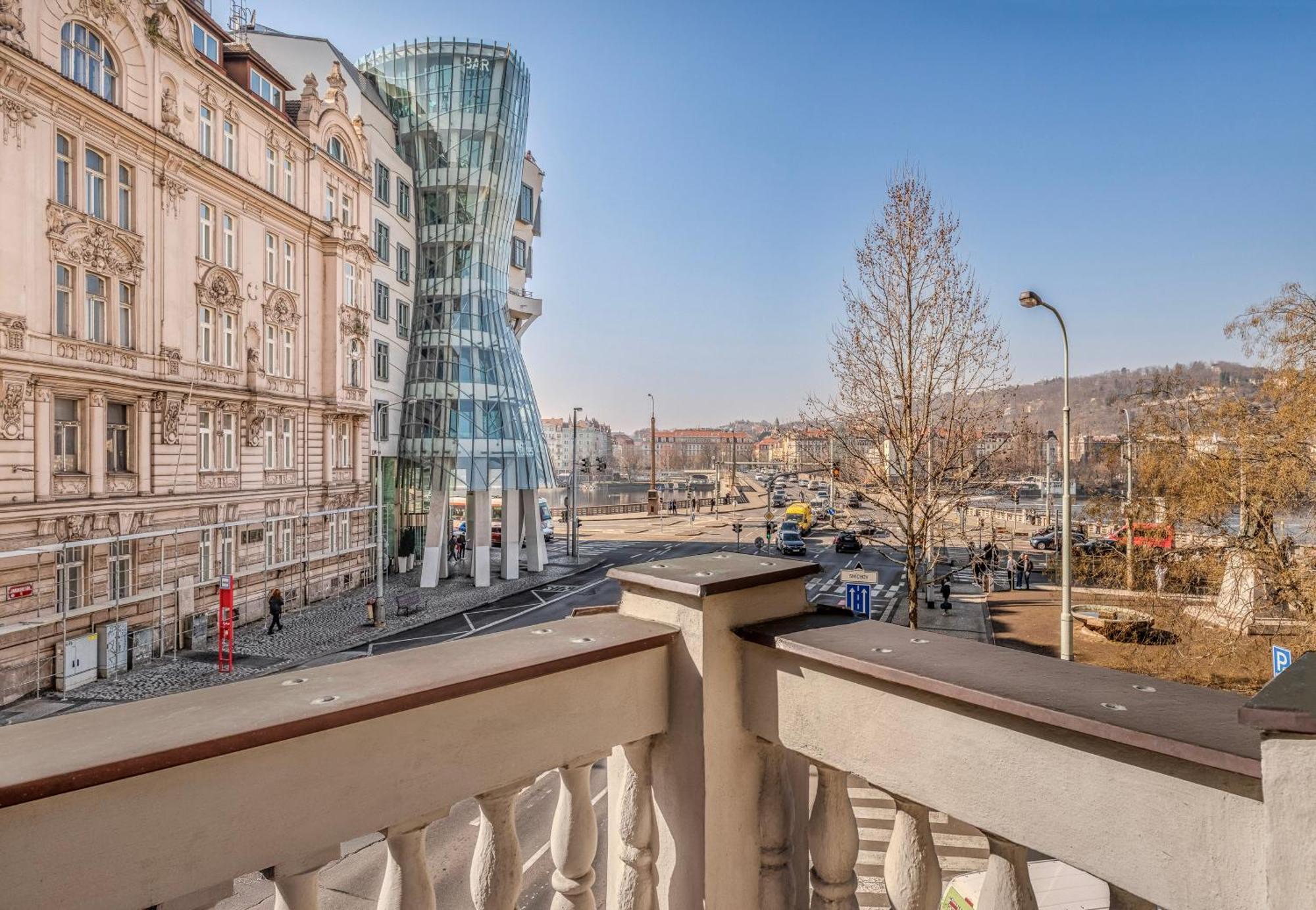 River Dance Suites By Adrez Prague Extérieur photo